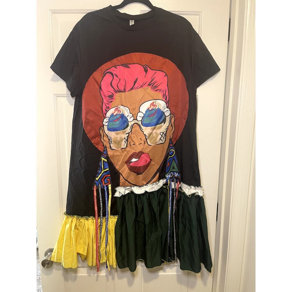 Rare Vintage High Leng Fan Dress